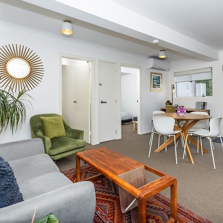 2 Bedroom Home Away From Home Near Cbd & Private Parking 해밀턴 외부 사진